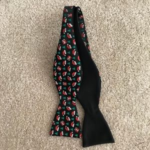 Christmas Countess Mara Bow Tie 2-sided/reversible